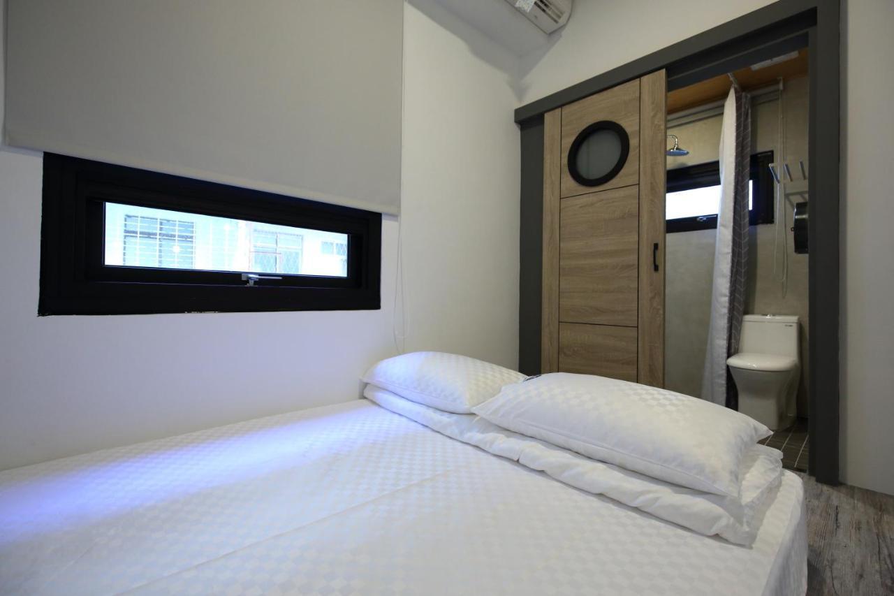 您好生活公寓 - Ninhao Hostel เมืองฮวาเหลียน ภายนอก รูปภาพ